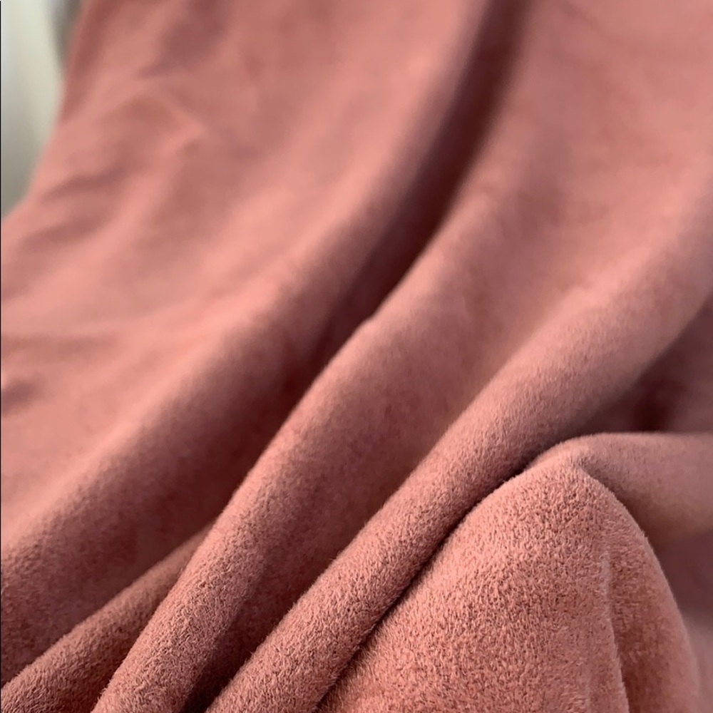 Socialite dusty pink velvet dress